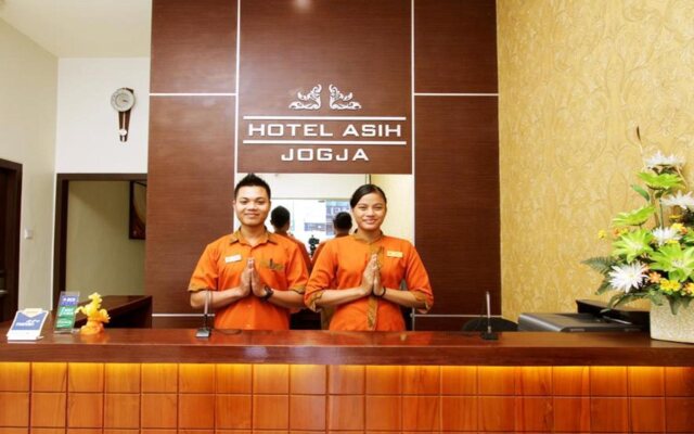 RedDoorz Plus @ Hotel Asih UNY