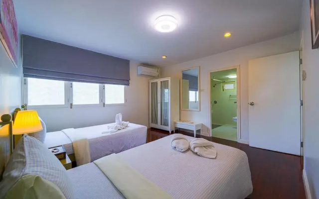 Oceanfront 6 Bedroom Twin Villas OV6
