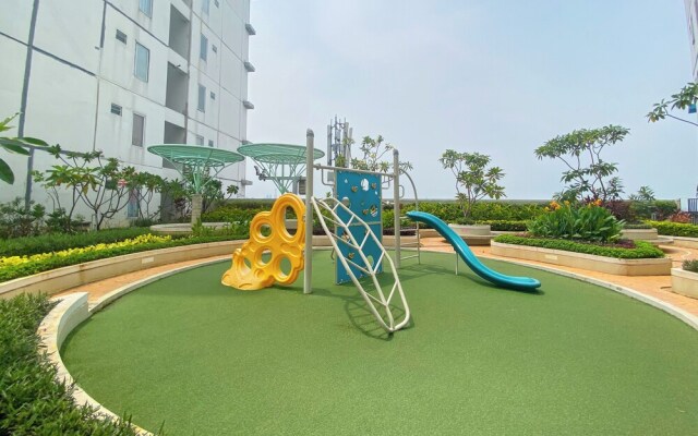 Comfort Living And Strategic 2Br At Bassura City Apartment
