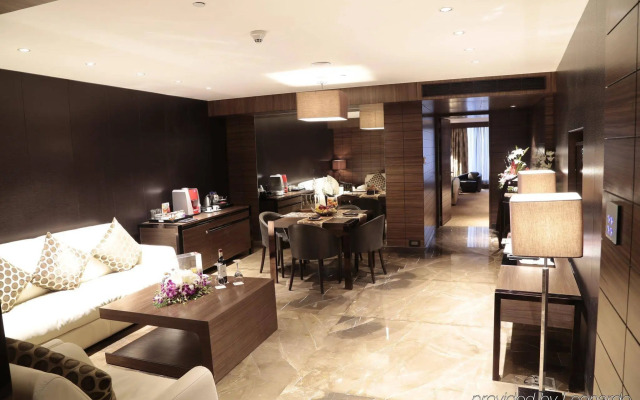 Sahara Star