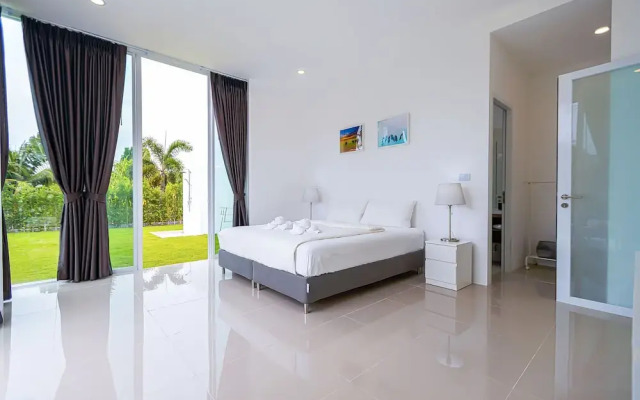 Modern 3 Bedroom Private Pool Villa KH-A1