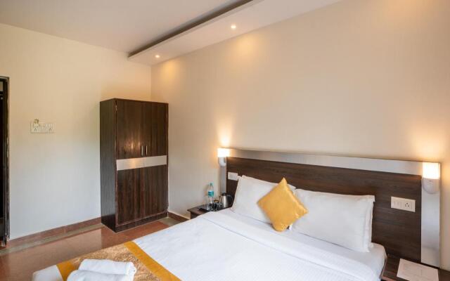 Derive Hotel by Amor