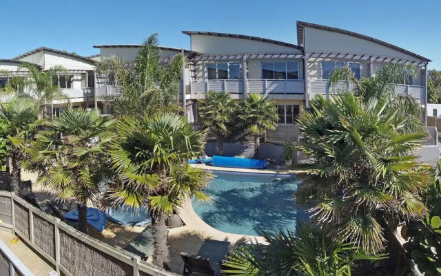 Raumati Sands Resort