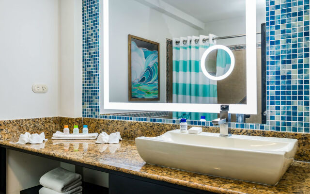 Margaritaville Beach Resort Playa Flamingo