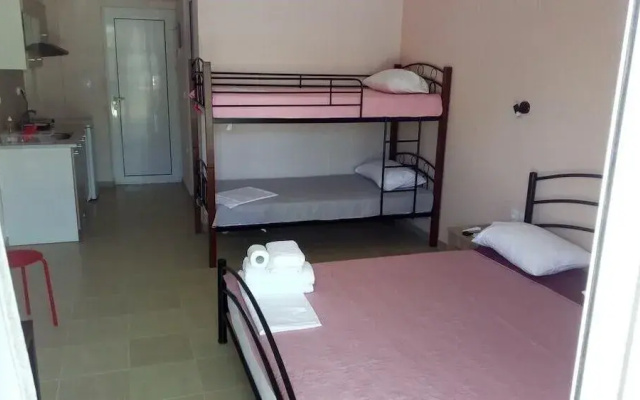 Persefoni Rooms