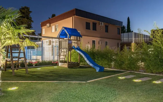 Istra Kamen Comfortable Holiday Residence