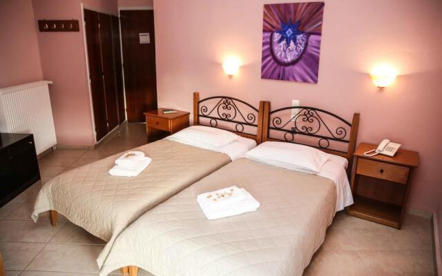 Hotel Anixis