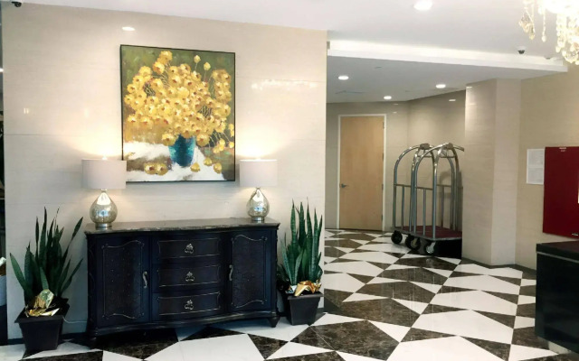 Wyndham Garden Fresh Meadows Flushing