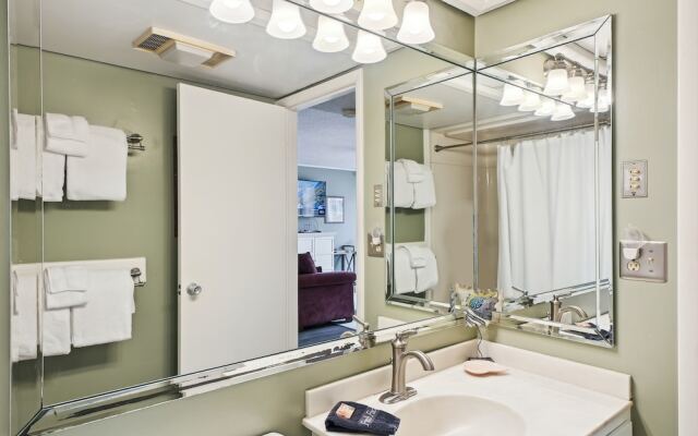 Sandpiper Cove 1053 1 Bedroom Condo by RedAwning