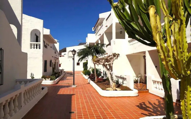 Port Royal Apartments