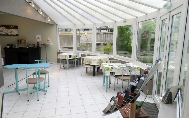 Hotel Le Castel Fleuri