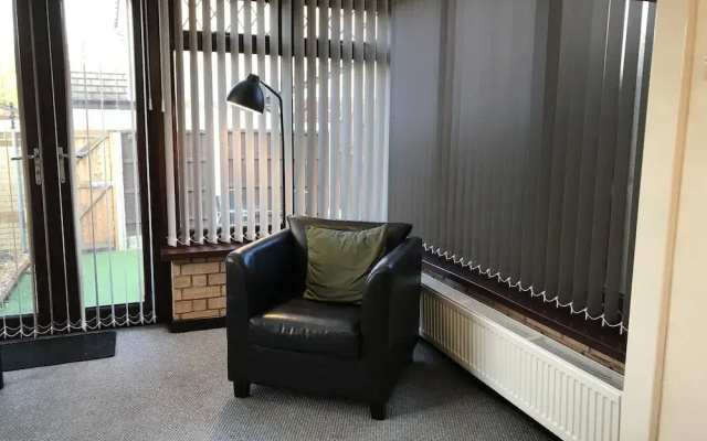 Sleeps up to 7, Parking, Office, Preston Nr M6/m65
