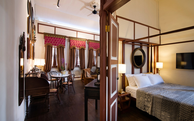 Muntri Mews – Guest Rooms – George Town