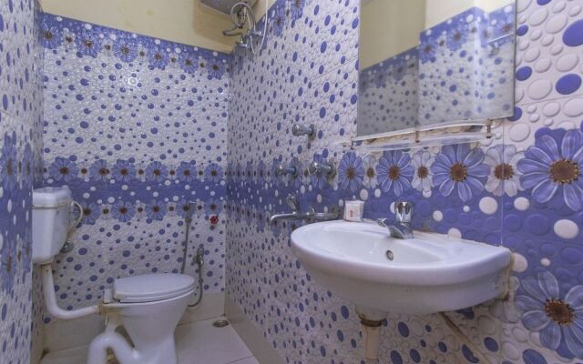 OYO 16792 Bidhan Plaza