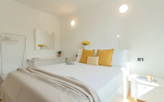 Ponente Balcony & Garden by Rent all Como