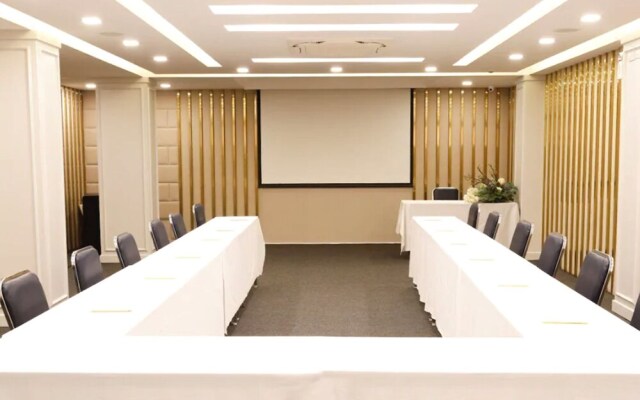 Sann Hotel