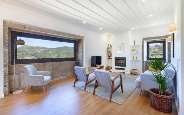 Mariana's HeartMade House