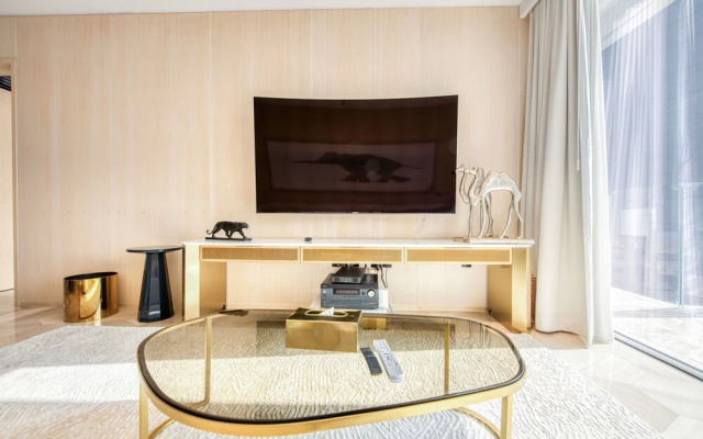 Maison Privee - SeaView Apt at Five Palm - Hotel in ดูไบ - Photo 2
