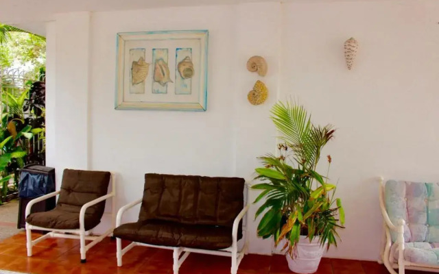 Hotel y Suites Corita