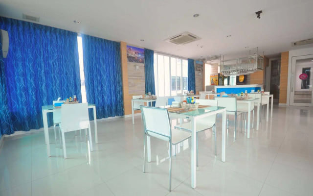 Vientiane Hemera Hotel