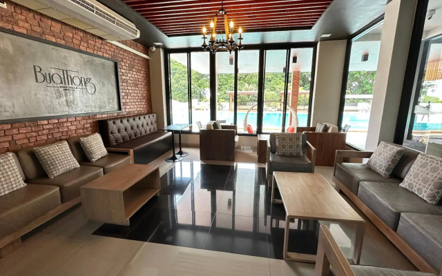 Buathong Pool Villa