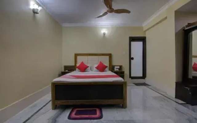 OYO Flagship 14394 Shree Palace