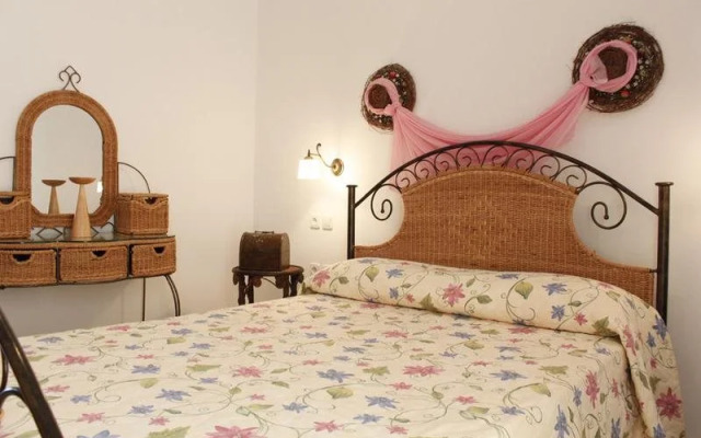 Mirabeli Suites