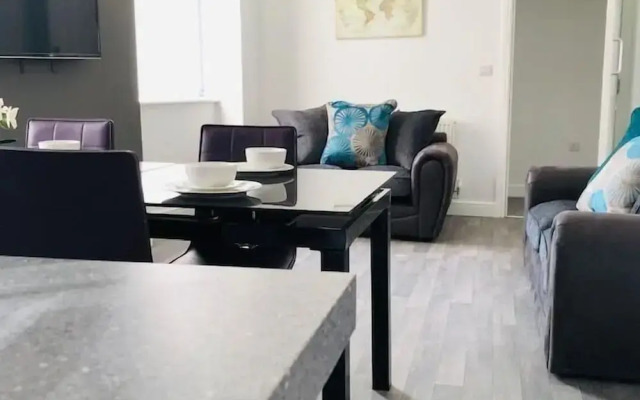 Townhouse @ 51 Balfour St -stoke