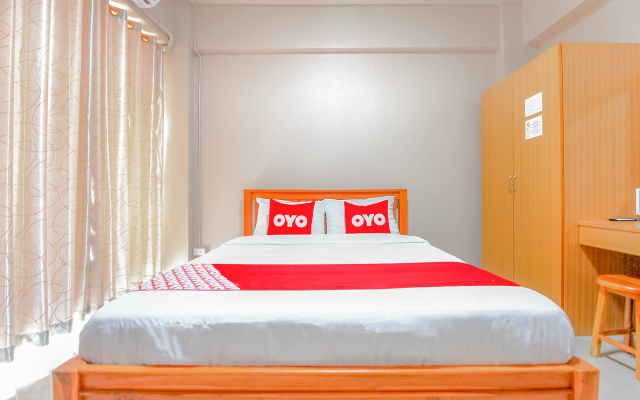 OYO 349 Aroonrung House