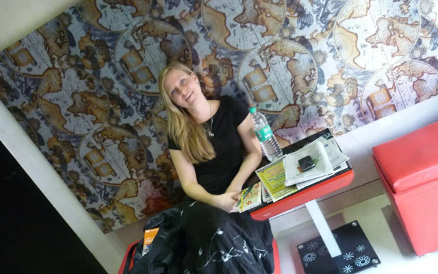 iHOTEL