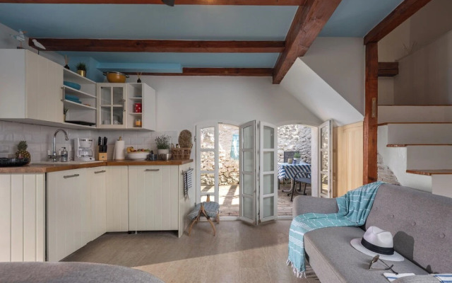 La Rocca Duo - Hidden In Istria