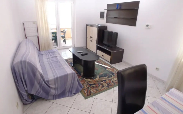 Apartment For Six Persons With Two Bedrooms Located 70M From Beach With Sea View
