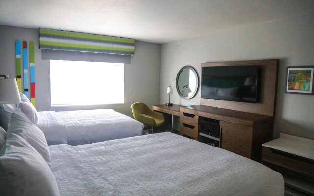 Hampton Inn Lead