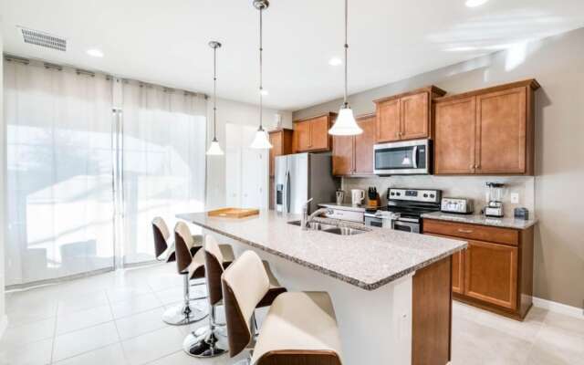 Windsor at Westside 1776