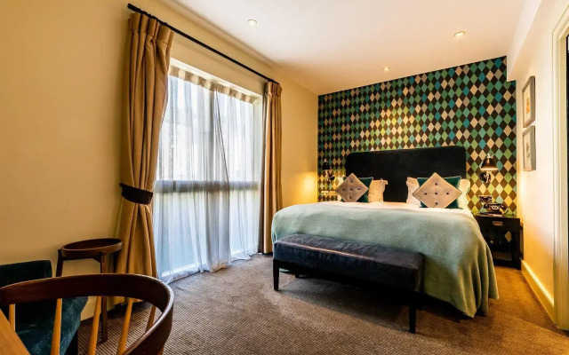 The Alma Hotel