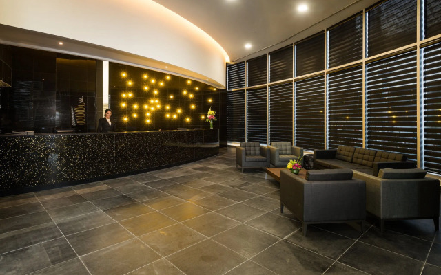 Las Americas Golden Tower Panama