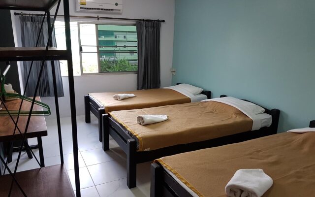 Nimman Expat Home