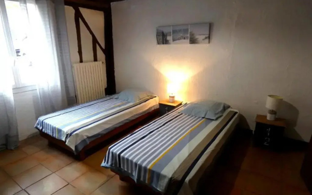 Gîte Lesperon, 5 pièces, 8 personnes - FR-1-360-15