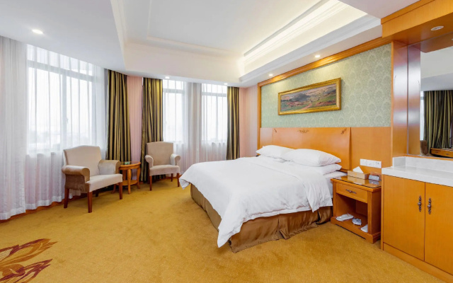 Vienna Hotel (Pingle Bus Station) – Guest Rooms – Guilin