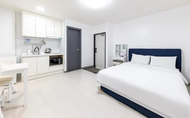 Yeosu Onueli Pension