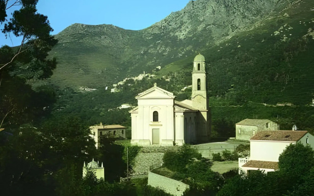 Hotel Mare E Monti