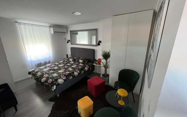 Center City Apartment
