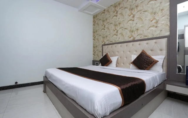 OYO Hotel Vaishnavi Heritage Inn