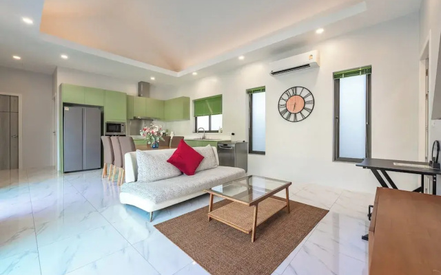 3BR PoolVilla 7 Mins to Nai Harn V108