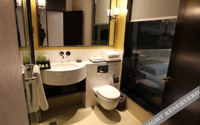 Motel 168 (Xianghe Furniture City)