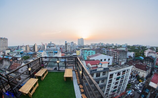 The Lodge Yangon Hostel