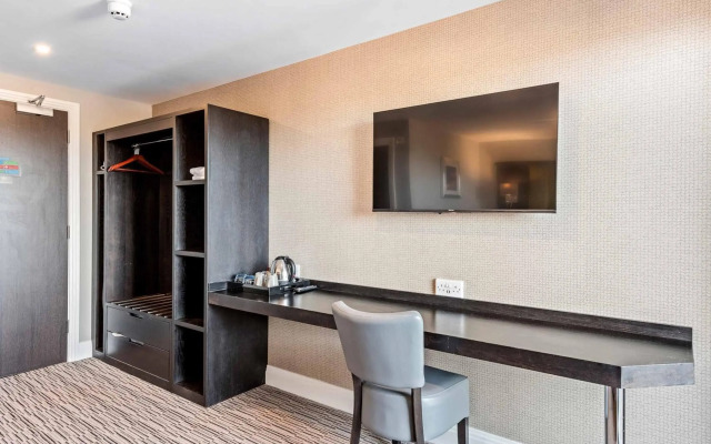 St Nicholas Hotel