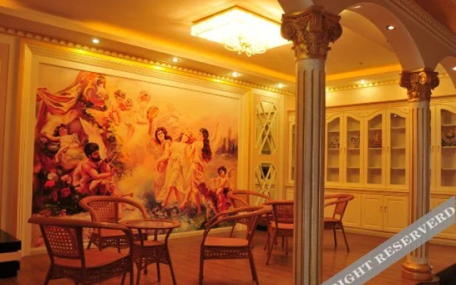 Yulong Hotel