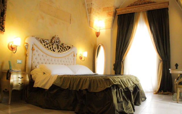 Kelina Charme Hotel by Cantine Due Palme