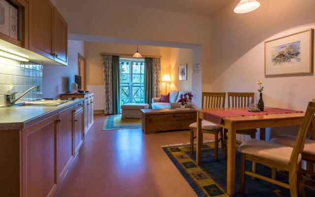 Ferienwohnungen Hotel Garni Dörflerwirt